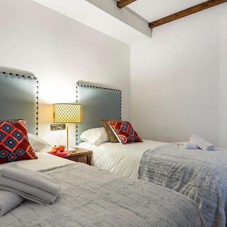 Genteel Home Bib Rambla Гранада Экстерьер фото
